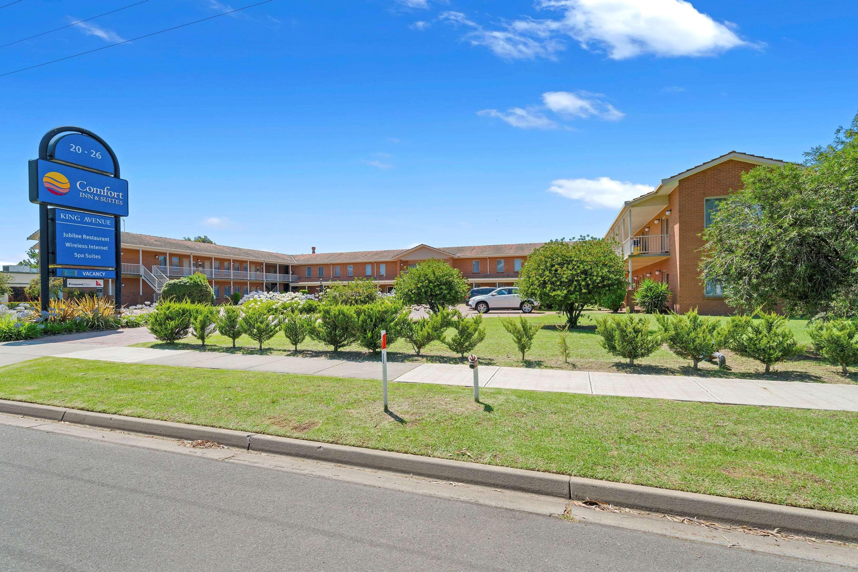 Comfort Inn & Suites King Avenue Sale Exterior foto